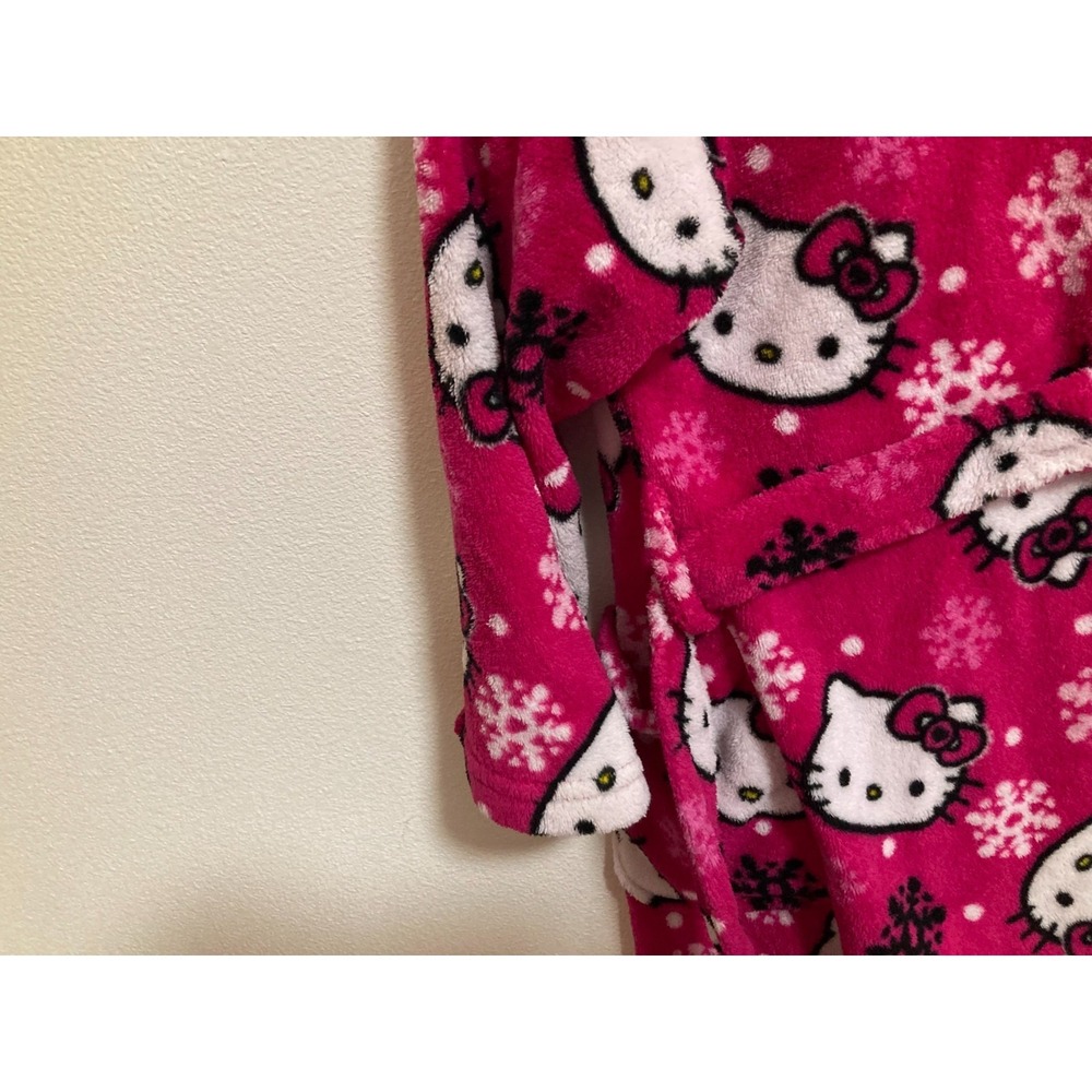 Hello Kitty Sanrio Pink Bathrobe Girls Size Small 2013 Belted Pockets Soft - Picture 9 of 10